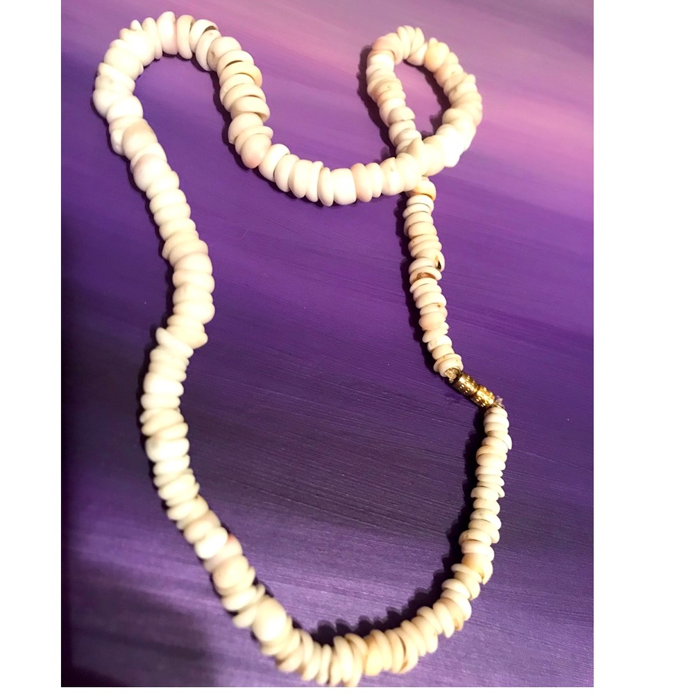 Genuine Puka Shell Necklace, Gorgeous Color - Picture 8 of 9